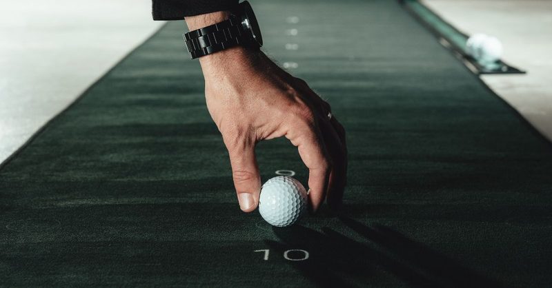 PUTTR Smart Putting Mat